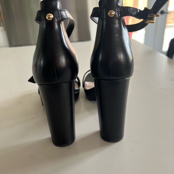 Genuine leather Nine West platform heels. - Picture 4 of 5